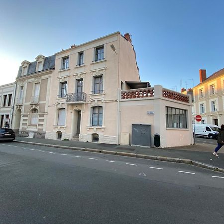 Appartements Rue Sarret Xxl 昂热 外观 照片