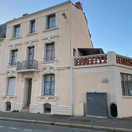 Appartements Rue Sarret Xxl 昂热 外观 照片