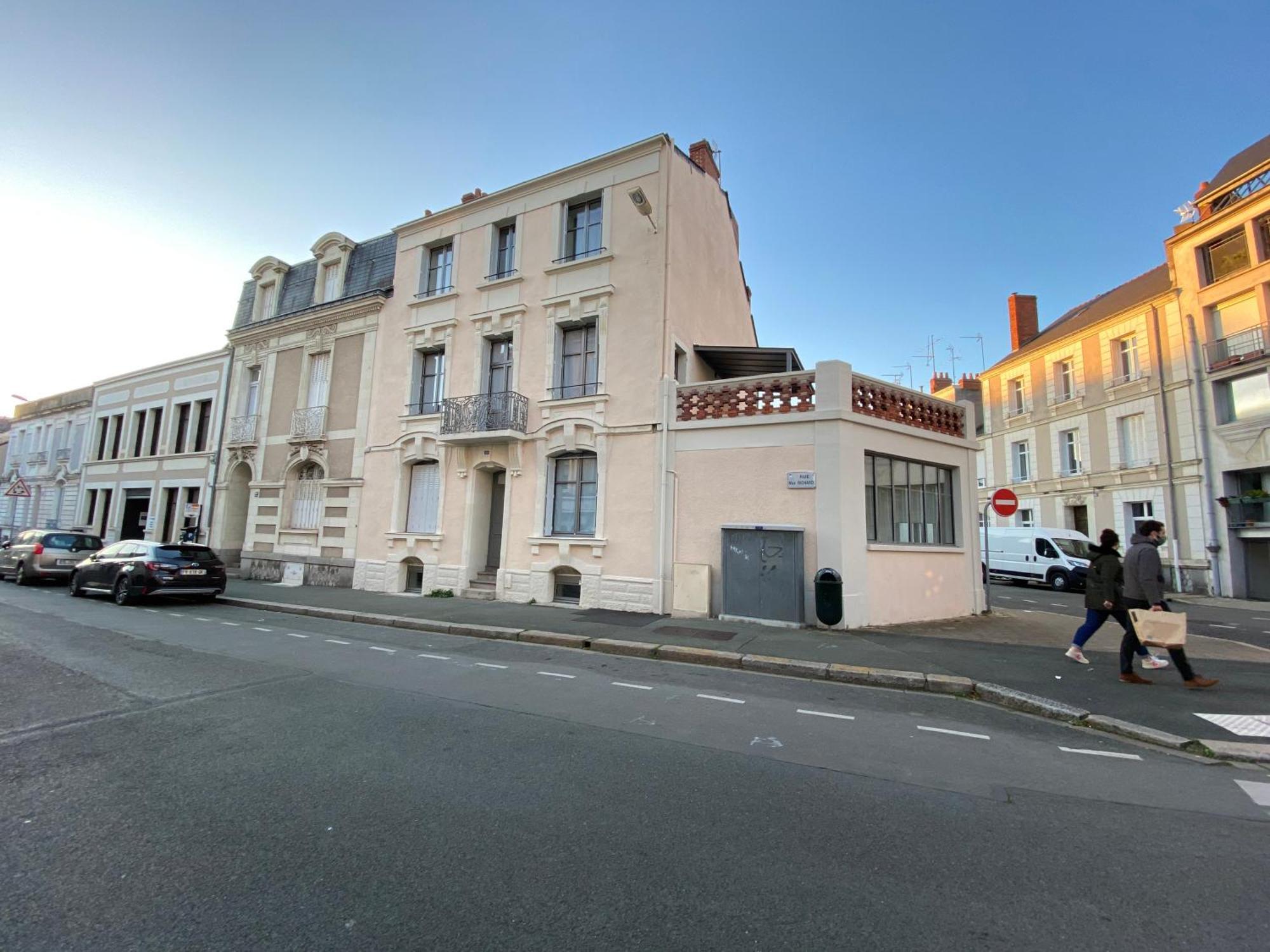 Appartements Rue Sarret Xxl 昂热 外观 照片